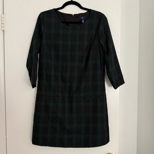 GAP tartan plaid Green and Black Sheath Dress 3/4 Sleeve Crew Neck